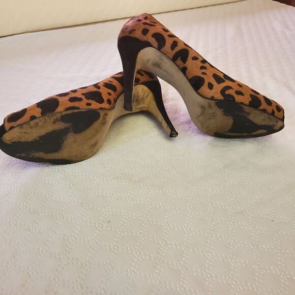 Guess By Marciano Pony Hair Animal Print Heels Size 8 - Picture 7 of 8
